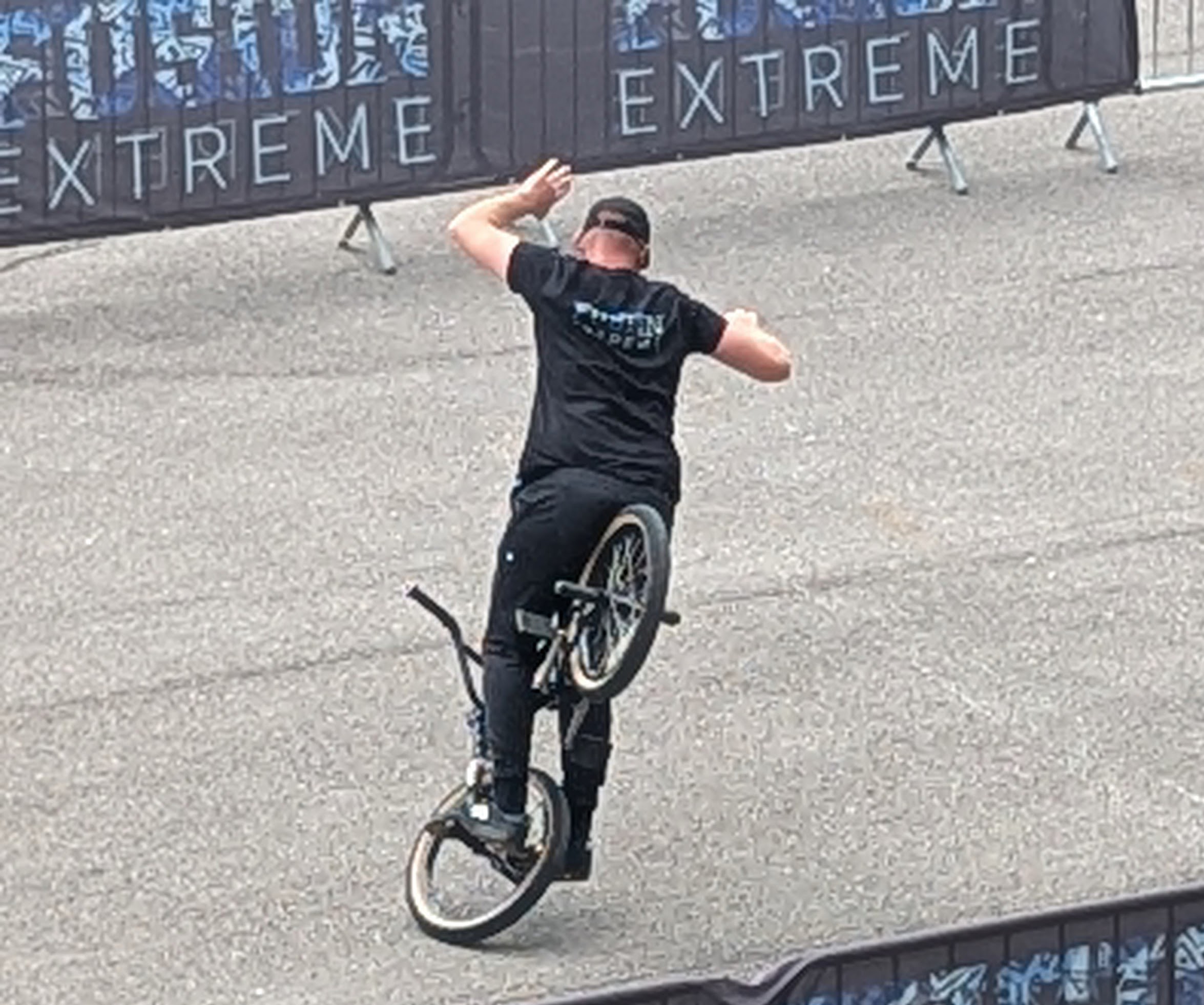 bmx1